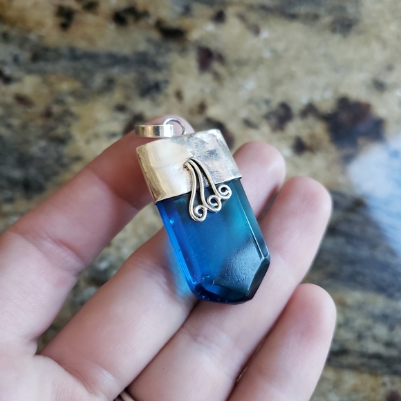 **SOLD** - Picture 2 of 5